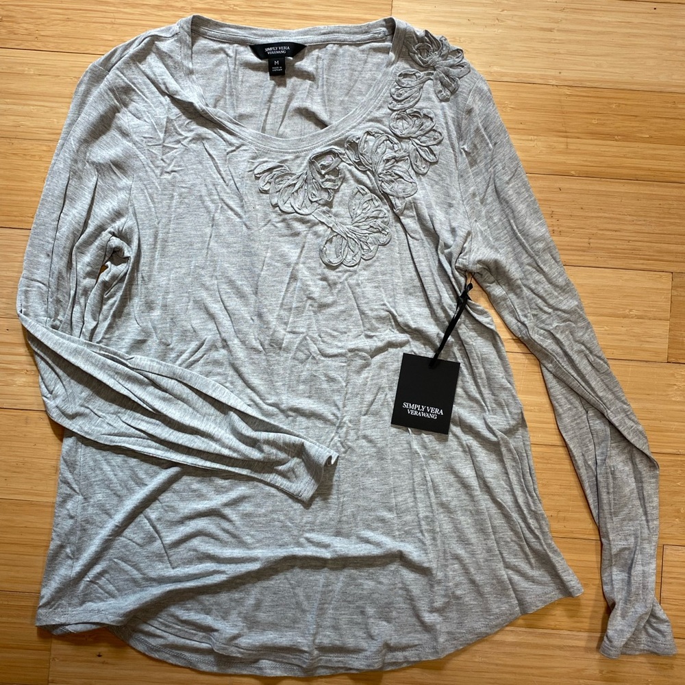 Scoop Neck Long Sleeve